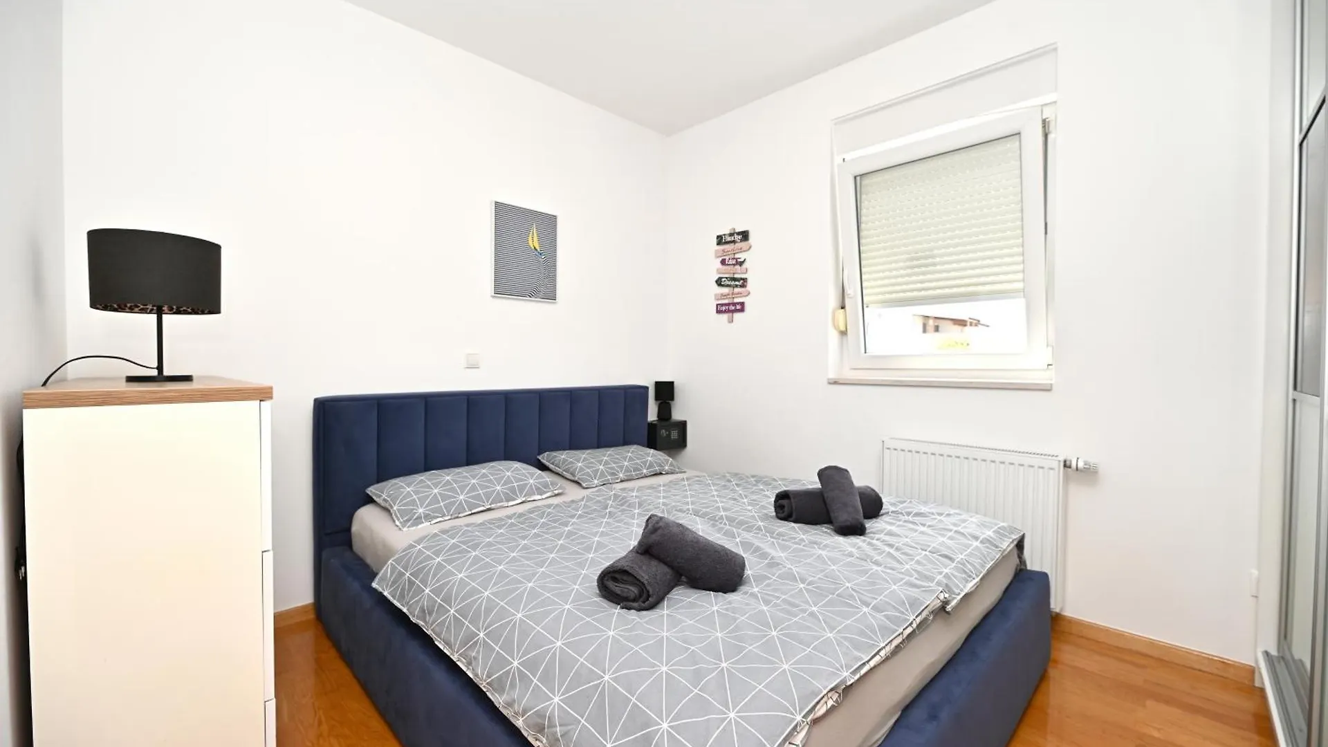 Apartment Heidi With Parking Zadar 0*,