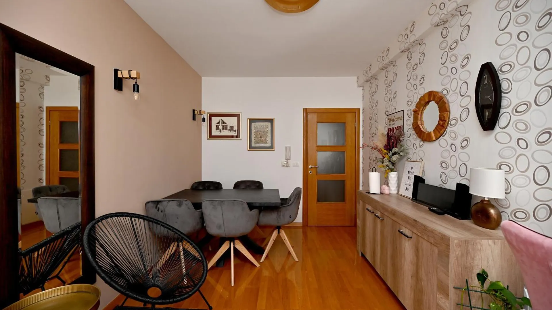 Apartment Heidi With Parking Zadar